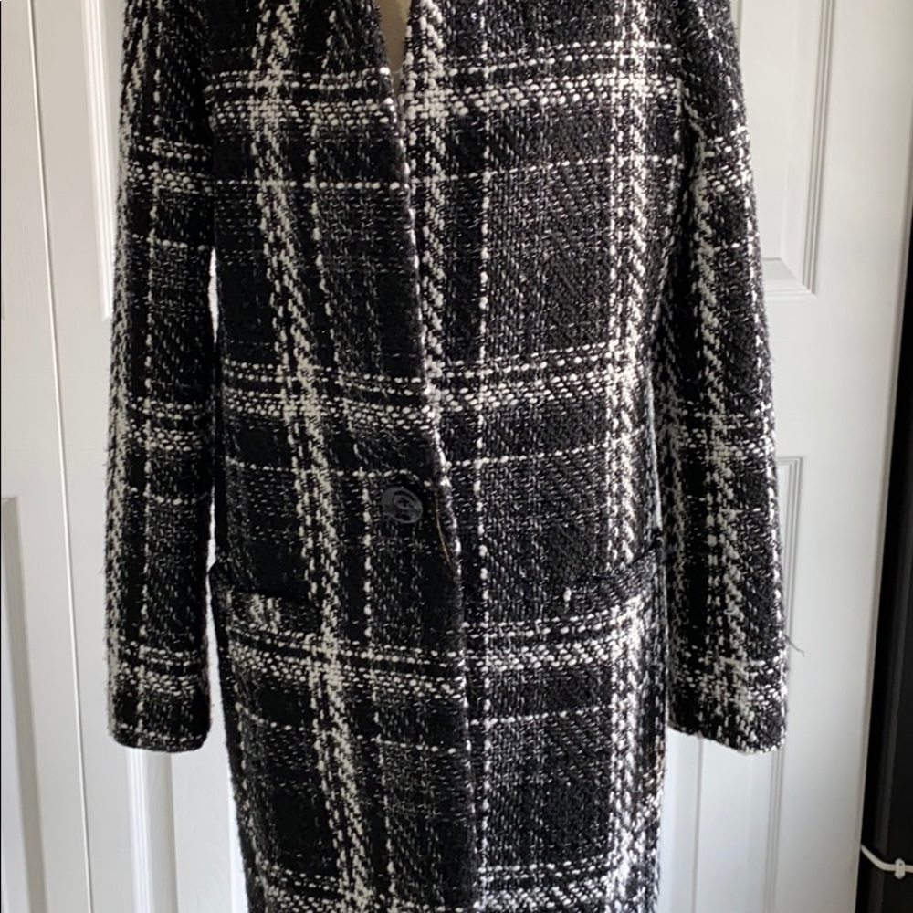 Coat - Picture 6 of 6